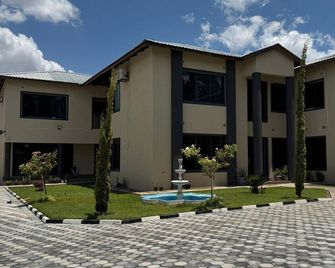 Eleganciana Lodges Limited - Lusaka - Byggnad