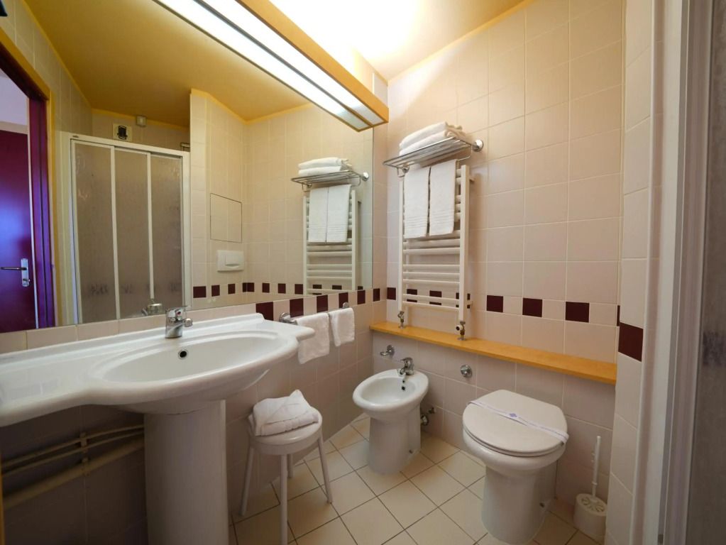 Hotel Club Uappala Sestriere - ססטרייר - חדר רחצה