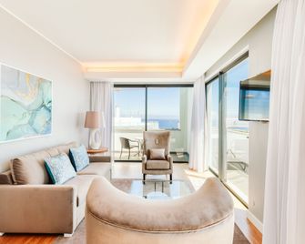 Vila Baleira Funchal - פונשל - סלון