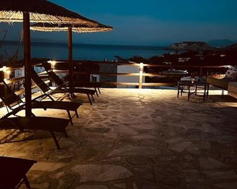 Thalia Bloom Villa Apartments - Agia Pelagia - Balcon