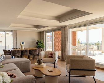 Résidence Carlton - Rénovée avec Piscine - Beaulieu-sur-Mer