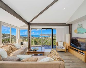 Driftwood Copacabana - Avoca Beach - Wohnzimmer