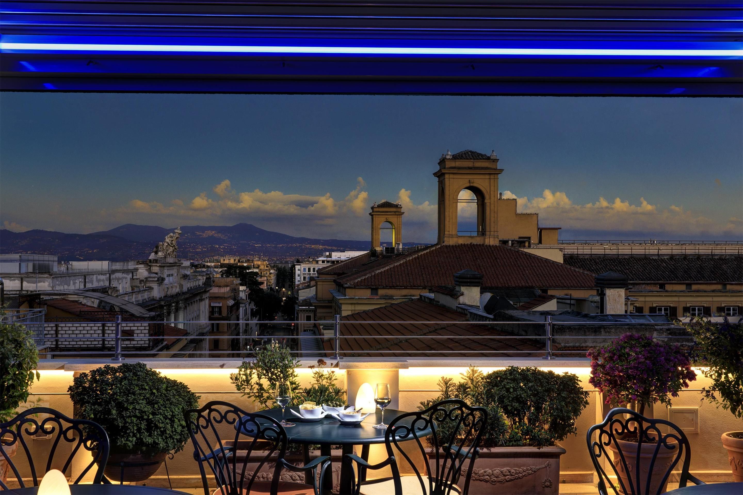 Marcella Royal Hotel - Rooftop Garden - רומא - מרפסת