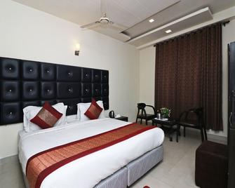 Royal Rosette - Haldwani - Ložnice