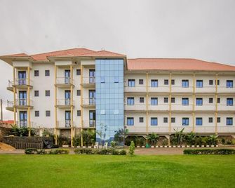 Vienna Golden Hotel - Masaka - Edificio