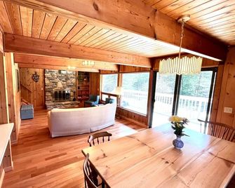 Ephraim Chalet - Cozy, Large Yard, Family Friendly - Ephraim - Dining room