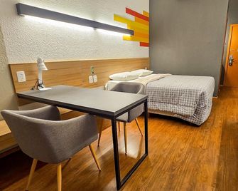Hotel 10 Joinville - Joinville - Chambre