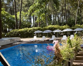 Buxus Hotel Shekvetili - Shekhvetili - Pool