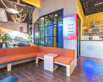 Patong Poshtel - Patong - Lounge