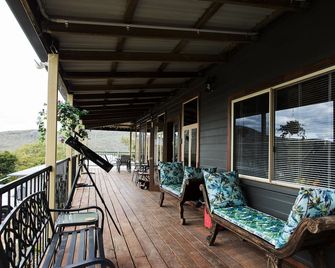 Hill House Esk Qld - Esk - Balcón