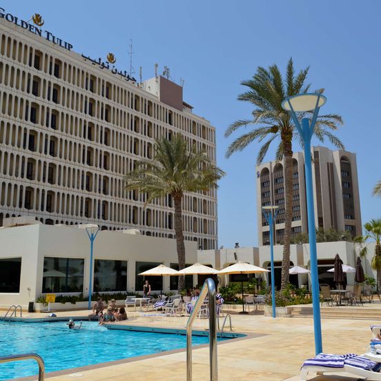 Golden Tulip Bahrain image 1