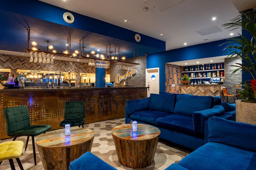 Weetwood Hall Estate - לידס - בר