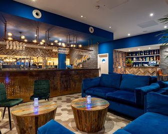 Weetwood Hall Estate - Leeds - Bar