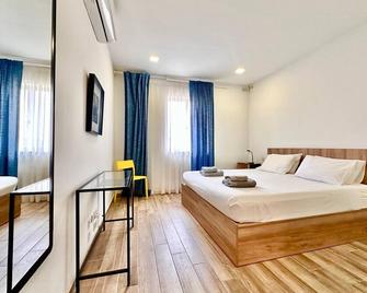 Charming retreat off the sea front - Gezira - Camera da letto