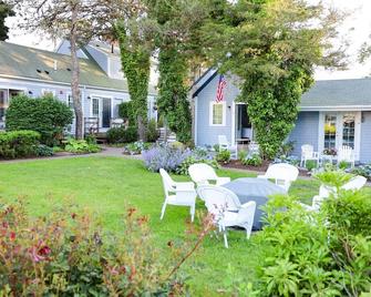 Vitamin Sea Unit- # 8 - Harwich - Patio