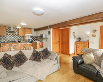 Bleng Barn Cottage - Seascale - Wohnzimmer