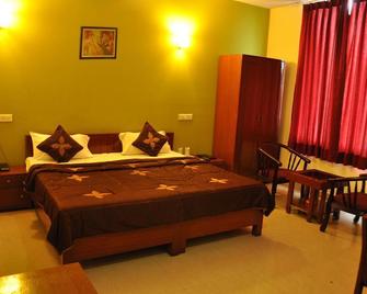 Hotel Landmark - Jaipur - Bedroom