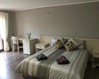 Affittacamere La Divina Commedia - Orria - Habitación