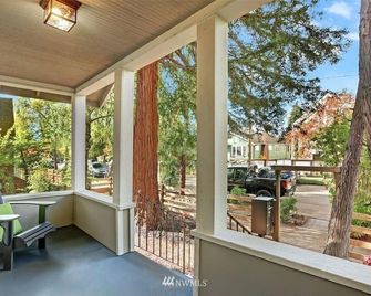 Modern Craftsman Garden Patio in Georgetown - Seattle - Balcó