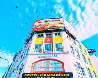 Hotel Zamburger Plaza Mahkota - Malaca - Edificio