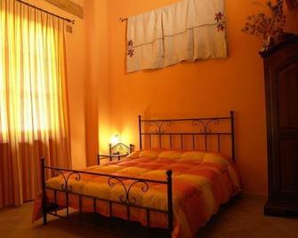 La Tano Di Grich - Cesani - Bedroom