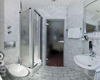 Hotel Kronprinz - Minden - Koupelna