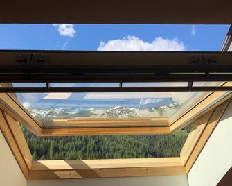 Rox's House in Pila (1800 meters above sea level) - Garden and view of the slopes - Pila - Balcón
