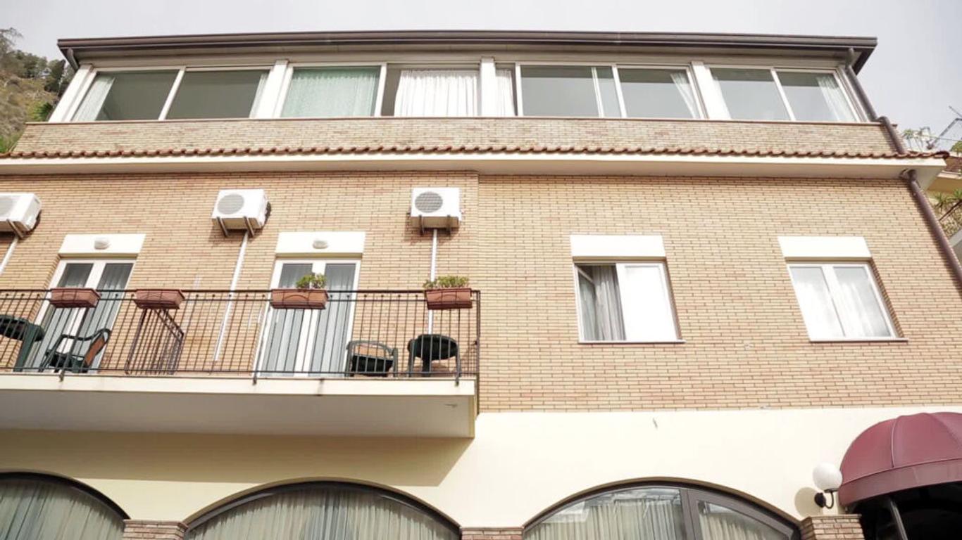 Hotel Corallo