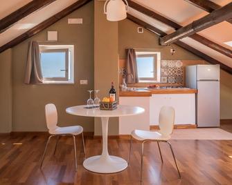 Plaium Montis - Salerno - Dining room
