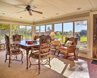 Spacious Home + Acreage, 16 Mi to Chattanooga - Chickamauga - Comedor