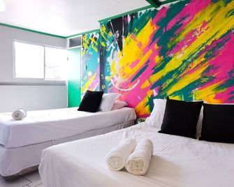 Hotel Velero Express - Іквуікве - Спальня