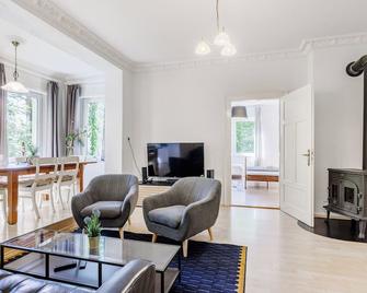Villa Plassenburg - Kulmbach - Wohnzimmer
