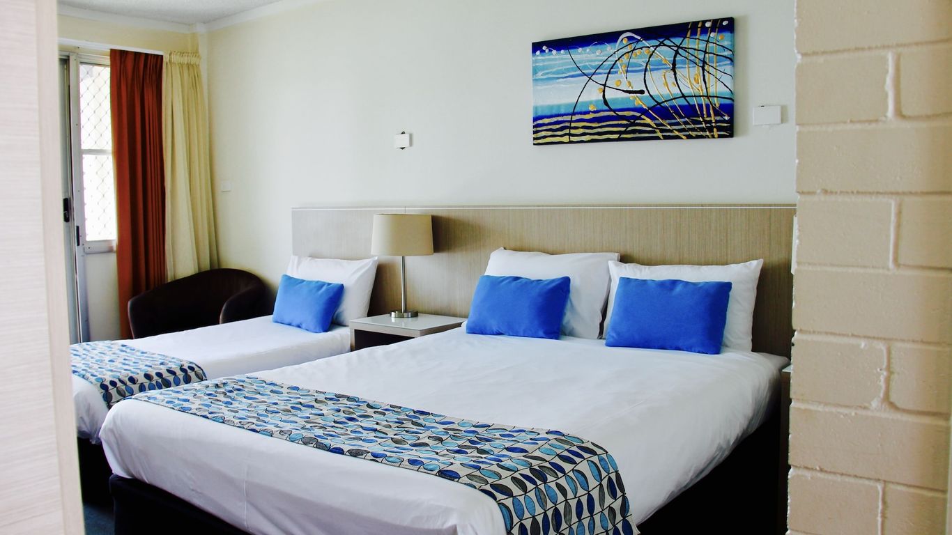 Zorba Waterfront Motel