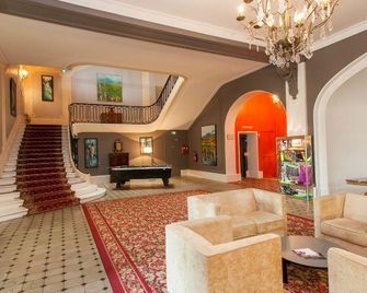 Hotel Cosmos - Contrexéville - Lobby