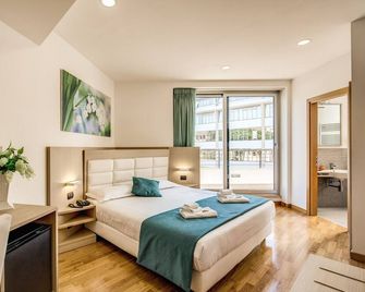 Ginevra Palace Hotel - Roma - Kamar Tidur
