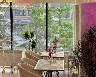 Jasmine Hotel - Astana (stad)