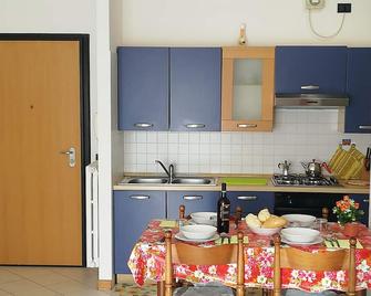 Holiday Apartment - Legnaro - Cucina