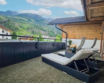Belmonte Tirol - Boutique Hotel - Sillian - Balkon