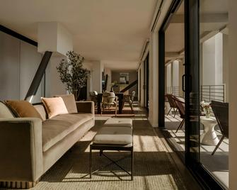 Sonder The Winfield - Los Angeles - Living room
