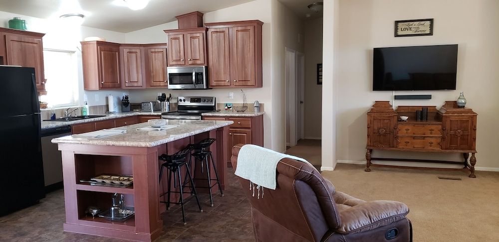Kitchen view of Rural Camp Verde home on acreage! Near Sedona! Explore the Verde Valley!