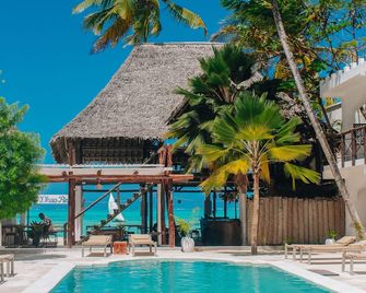 Dhow Resort - Jambiani - Zwembad
