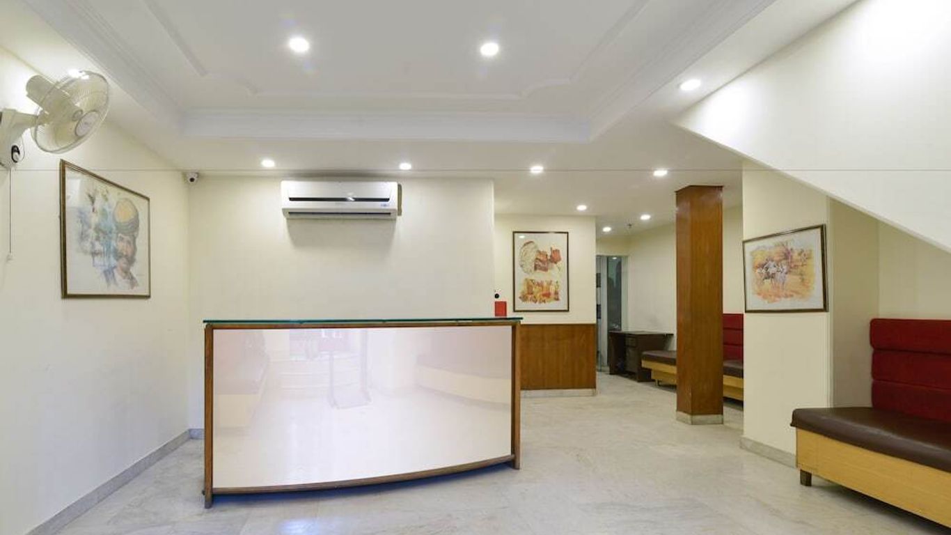 Treebo The Daffodils