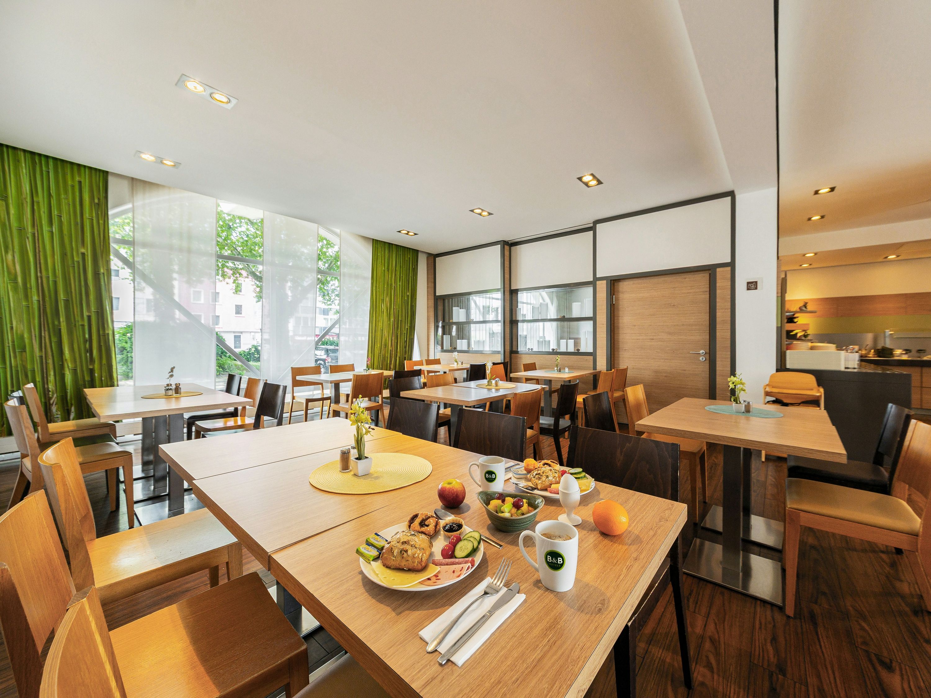 B&b Hotel Bochum-hbf Süd - בוכום - מסעדה