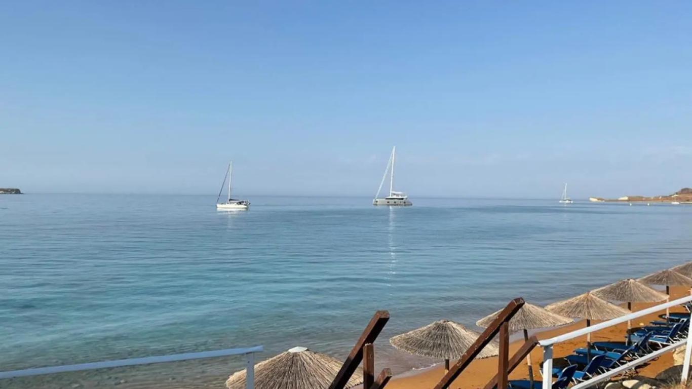 Kefalonia Beach Hotel & Bungalows