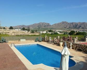 Country Villa Retreat Hosting Up To 8 People - Santomera - Piscina