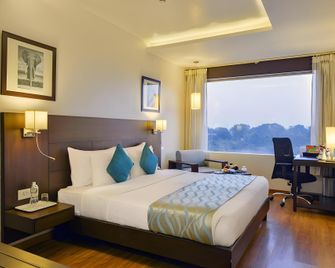 Ginger Vadodara - Alkapuri - Vadodara - Bedroom