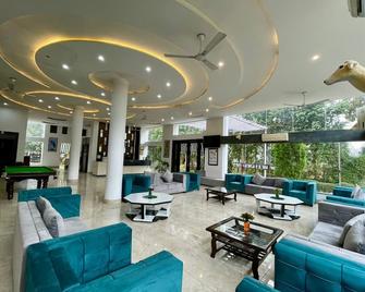 Winsome Resort & Spa Corbett - Rāmnagar - Lobby