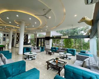 Winsome Resort & Spa Corbett - Rāmnagar - Reception