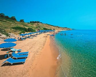 Villaggio L'Oasi - Isola di Capo Rizzuto - Spiaggia
