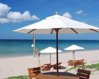 Andalay Boutique Resort - קו לנטה - חוף